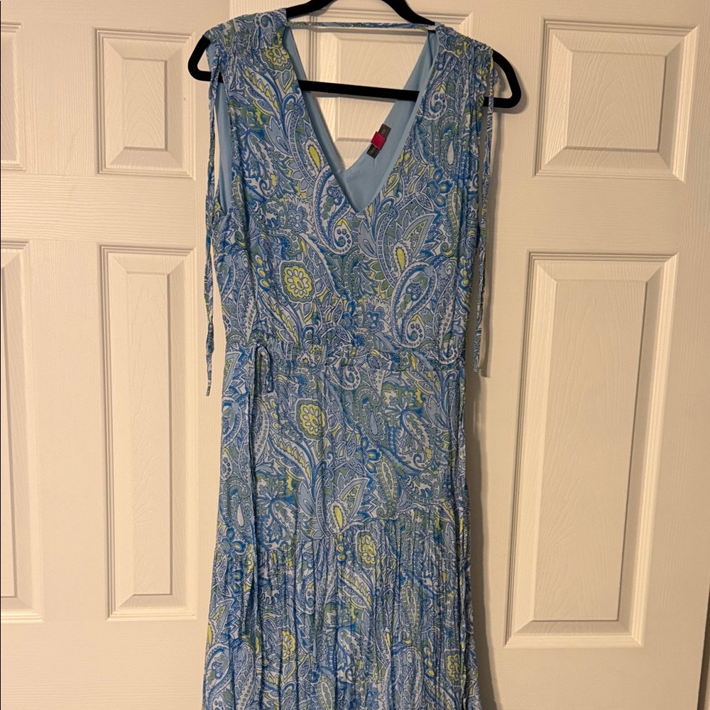 Vince Camuto Blue and Green Paisley Maxi Dress